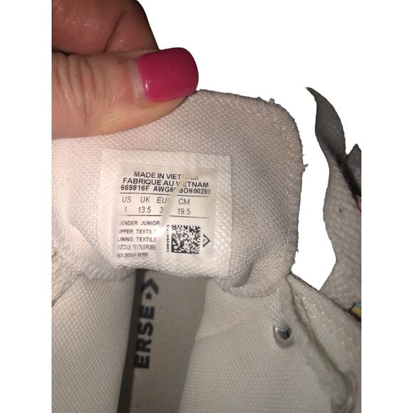 Converse Chuck Taylor Unicorns Hi-Top Sneakers Shoes‎ 669816F Girls Junior Sz 1 - Picture 11 of 13